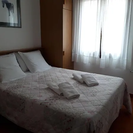 Xoroi Apartment